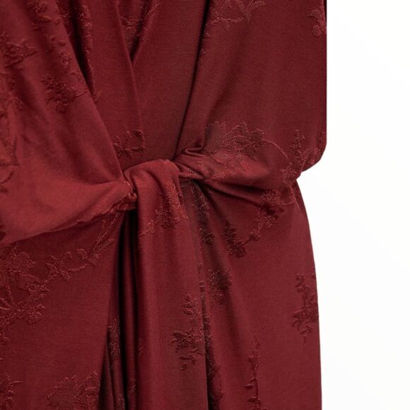 ZARA | Burgundy | SHORT SLEEVE JUMPSUIT WITH SURPLICE V-NECKLINE - Picture 4 of 15